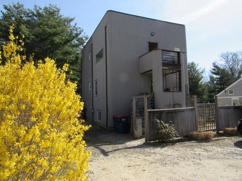 27 Gitche Gumee Rd, Buzzards Bay, MA 02532 photo 1