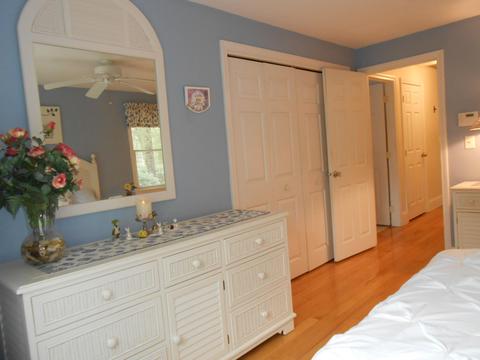 250 Eisenhower Dr, Cotuit, MA 02635 photo 12
