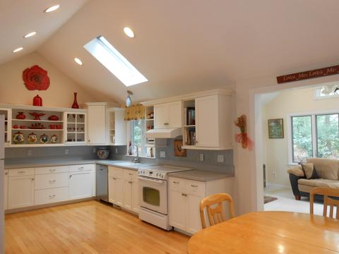 250 Eisenhower Dr, Cotuit, MA 02635 photo 6