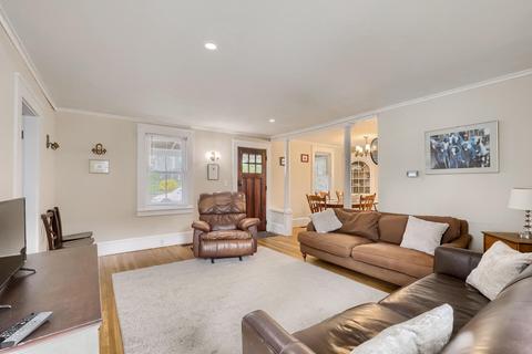 3 Upland Rd, Onset, MA 02558 photo 4