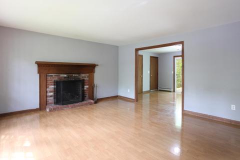 29 Stub Toe Rd, Cotuit, MA 02635 photo 5