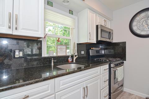 170 Sandwich Rd, Wareham, MA 02571 photo 9
