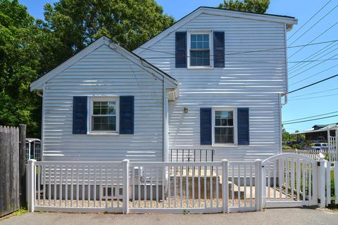 170 Sandwich Rd, Wareham, MA 02571 photo 5
