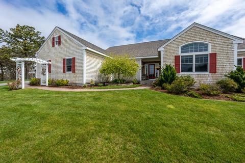 21 Jillian Dr, Bourne, MA 02532 photo 4