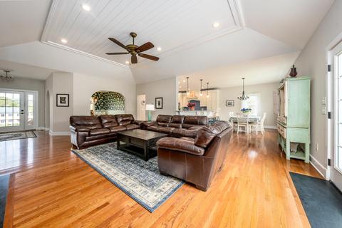 21 Jillian Dr, Bourne, MA 02532 photo 6
