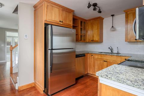 54 Beechwood Dr, Mashpee, MA 02649 photo 15