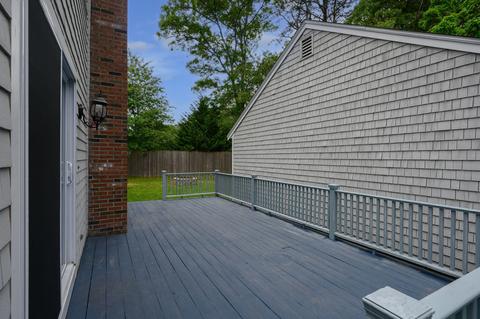 54 Beechwood Dr, Mashpee, MA 02649 photo 6