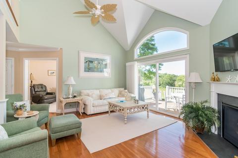 70 Brookside Rd, Bourne, MA 02532 photo 6