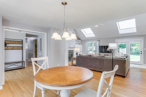 43 Snead Dr, Mashpee, MA 02649 photo 16