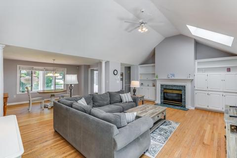43 Snead Dr, Mashpee, MA 02649 photo 8