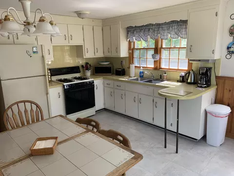 78 Kibby Ln, Dennis Port, MA 02639 photo 8