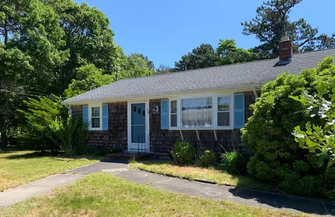78 Kibby Ln, Dennis Port, MA 02639 photo 2