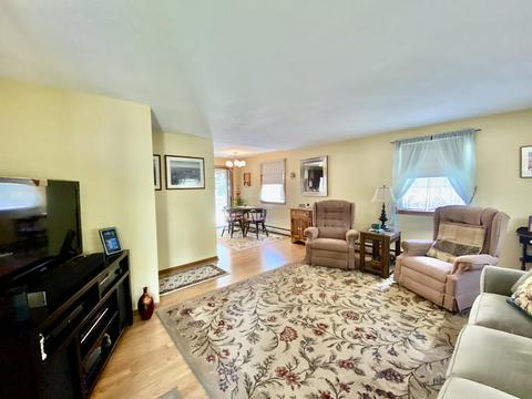 562 Old Strawberry Hill Rd, Centerville, MA 02632 photo 4