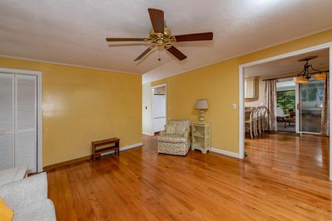 5 Thom Ave, Bourne, MA 02532 photo 6