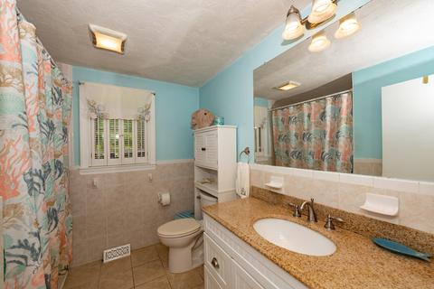 5 Thom Ave, Bourne, MA 02532 photo 11