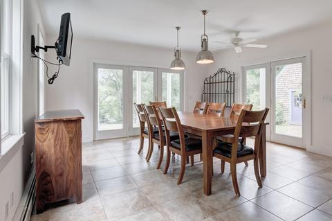 206 School St, Cotuit, MA 02635 photo 19