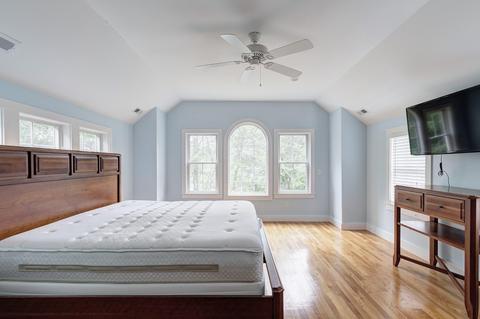 206 School St, Cotuit, MA 02635 photo 11