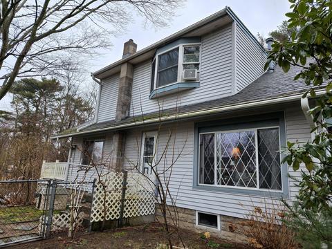 4 Mayflower Ave, Wareham, MA 02571 photo 3