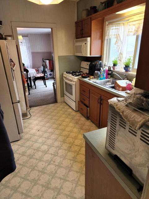 4 Mayflower Ave, Wareham, MA 02571 photo 11
