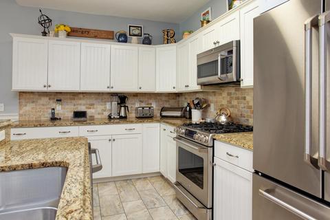 100 Grey Hawk Dr, Mashpee, MA 02649 photo 7