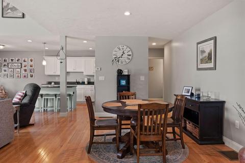 1 Springbrook Ct, Bourne, MA 02532 photo 14