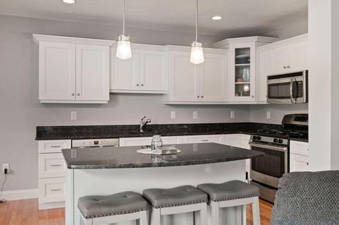 1 Springbrook Ct, Bourne, MA 02532 photo 4