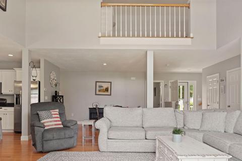 1 Springbrook Ct, Bourne, MA 02532 photo 12