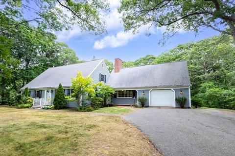 76 Goose Point Rd, Centerville, MA 02632 photo 1