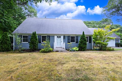 76 Goose Point Rd, Centerville, MA 02632 photo 2