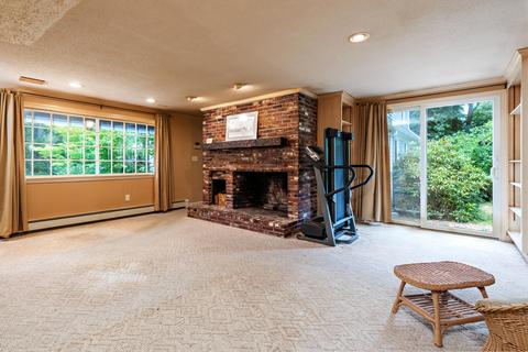 76 Goose Point Rd, Centerville, MA 02632 photo 15