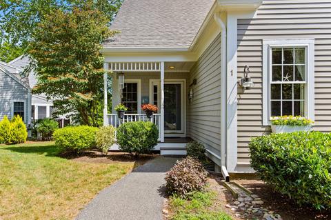 1 Prestwick Rd, Bourne, MA 02532 photo 1