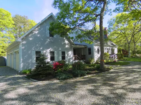 565 Sampsons Mill Rd, Cotuit, MA 02635 photo 62