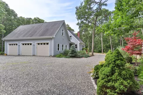 565 Sampsons Mill Rd, Cotuit, MA 02635 photo 78