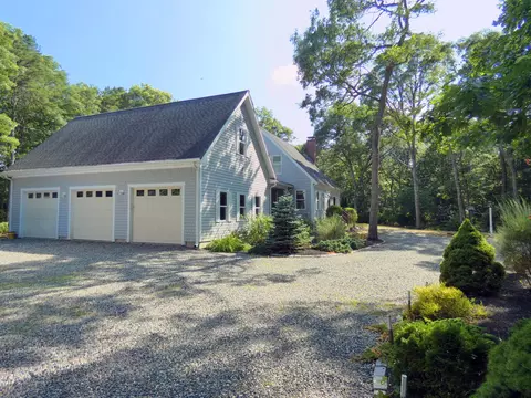 565 Sampsons Mill Rd, Cotuit, MA 02635 photo 87