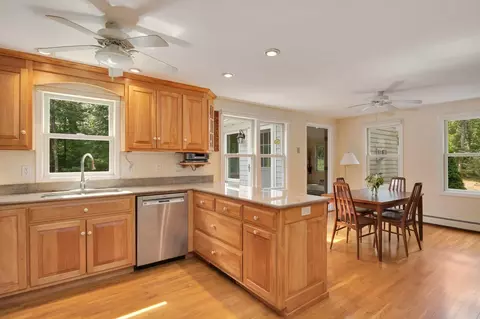 565 Sampsons Mill Rd, Cotuit, MA 02635 photo 21