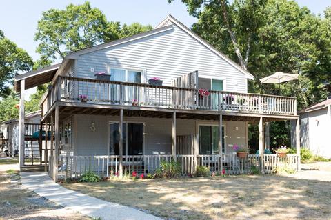 70 Cape Dr #8A, Mashpee, MA 02649 photo 1