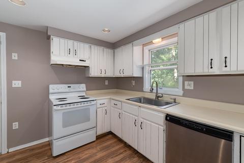 52 Oregon Rd, Mashpee, MA 02649 photo 8