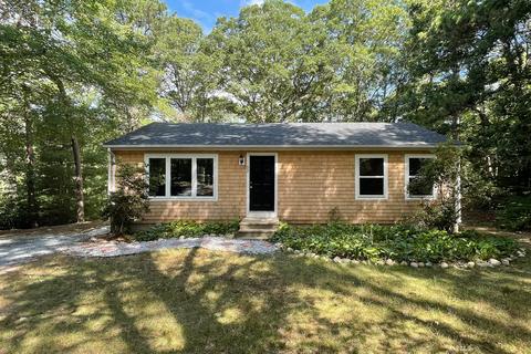 52 Oregon Rd, Mashpee, MA 02649 photo 1
