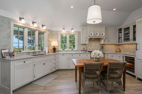 28 Holway Dr, West Barnstable, MA 02668 photo 5