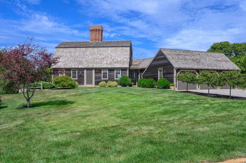28 Holway Dr, West Barnstable, MA 02668 photo 2