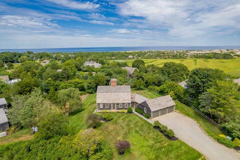 28 Holway Dr, West Barnstable, MA 02668 photo 1