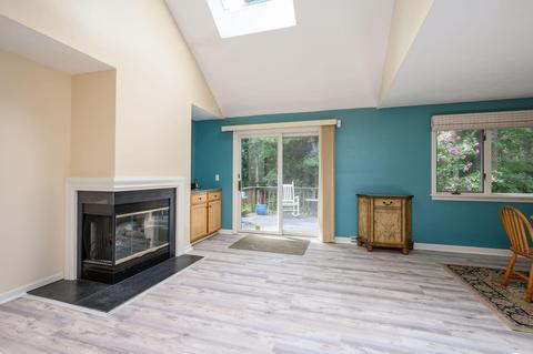 46 Pine Hill Blvd, Mashpee, MA 02649 photo 3