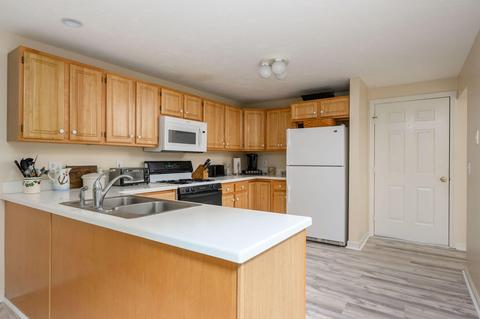 46 Pine Hill Blvd, Mashpee, MA 02649 photo 12