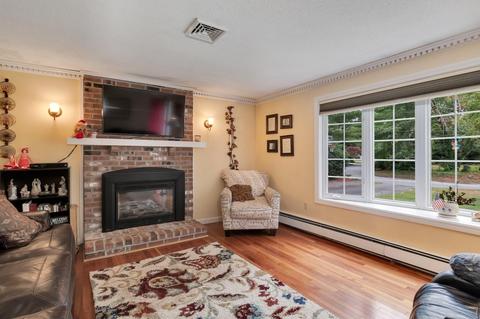 91 Bernard Cir, Centerville, MA 02632 photo 4