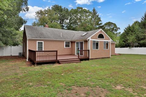 91 Bernard Cir, Centerville, MA 02632 photo 25