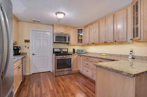 91 Bernard Cir, Centerville, MA 02632 photo 8