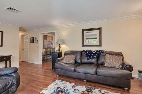91 Bernard Cir, Centerville, MA 02632 photo 5