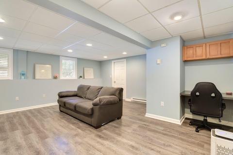 16 Oakbluff Rd, Sagamore Beach, MA 02562 photo 22
