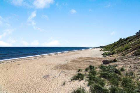 16 Oakbluff Rd, Sagamore Beach, MA 02562 photo 31