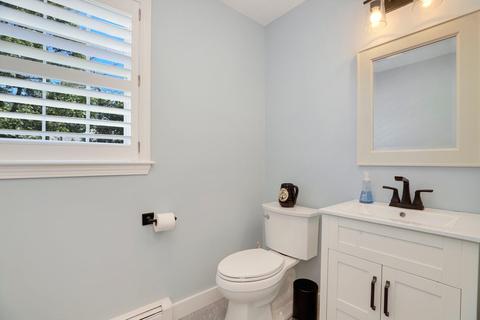 16 Oakbluff Rd, Sagamore Beach, MA 02562 photo 10